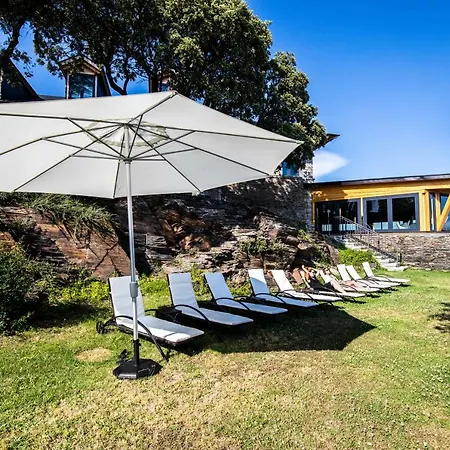 The Rock Suites & Hotel 3*