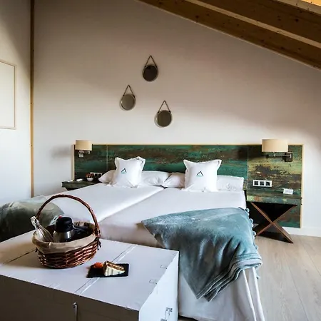 Hotel The Rock Suites &